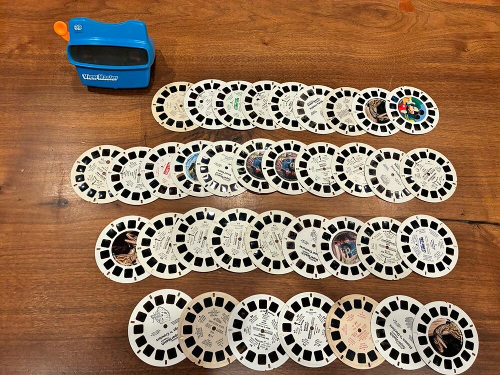 VINTAGE VIEW-Master WITH 36 Reels